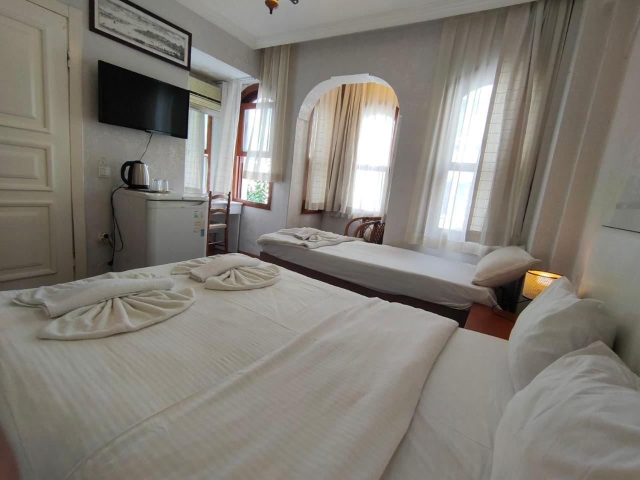 Antique And Hotel *