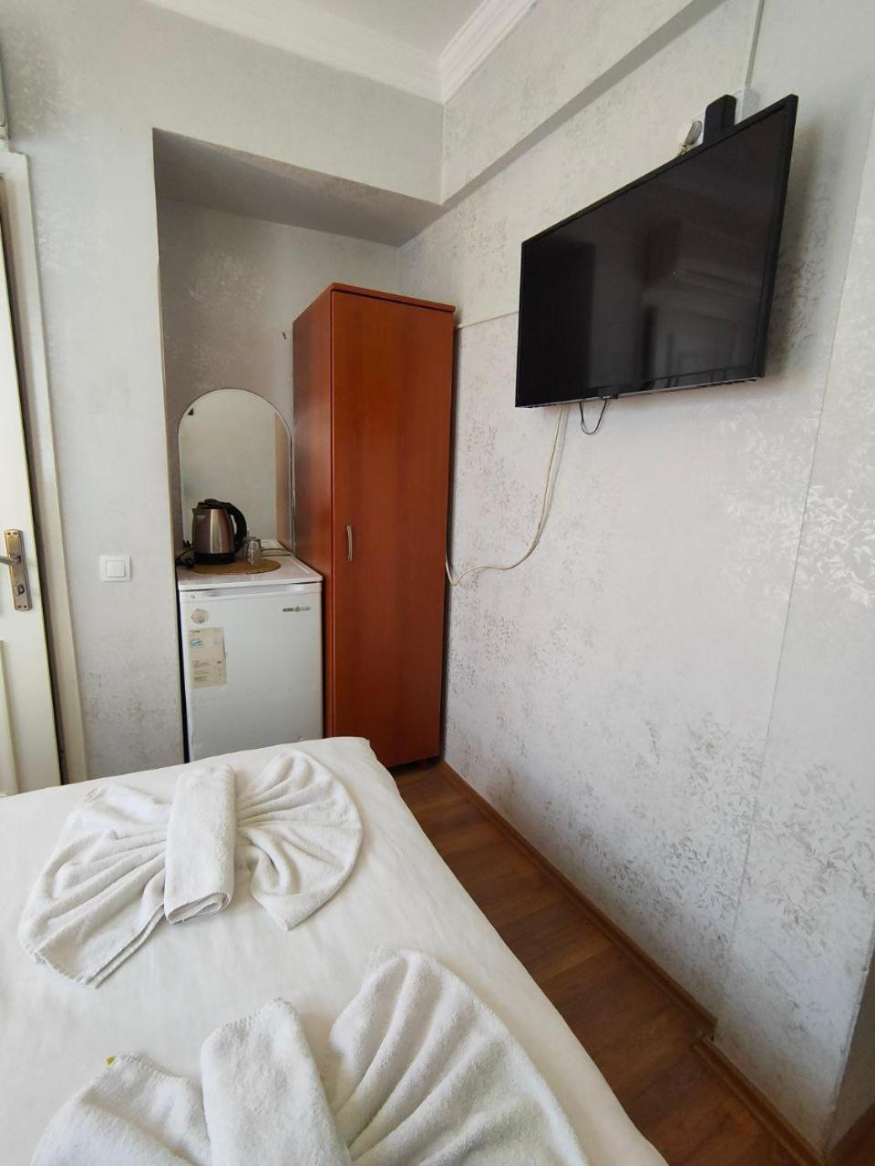 Antique And Hotel *