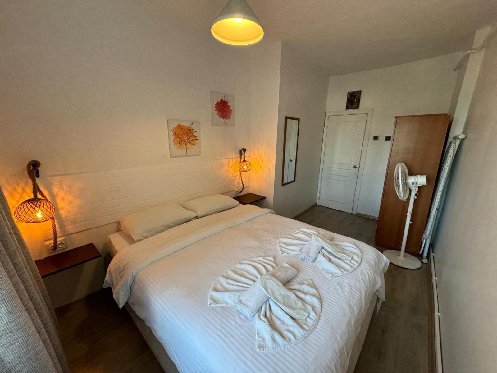 Hotel Antique And